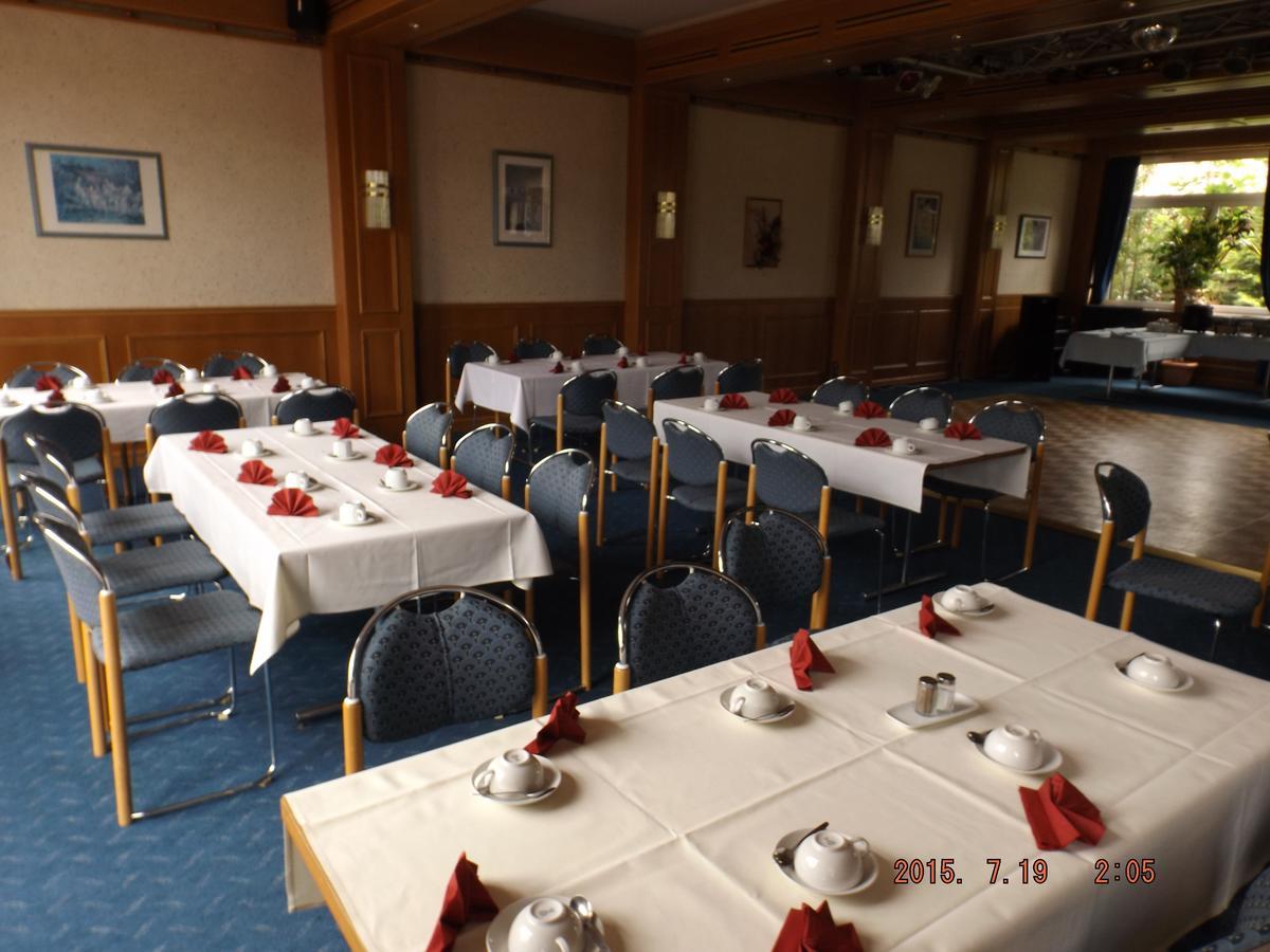 Hotel Ziegenkrug Schweriner Tor Pampow Esterno foto