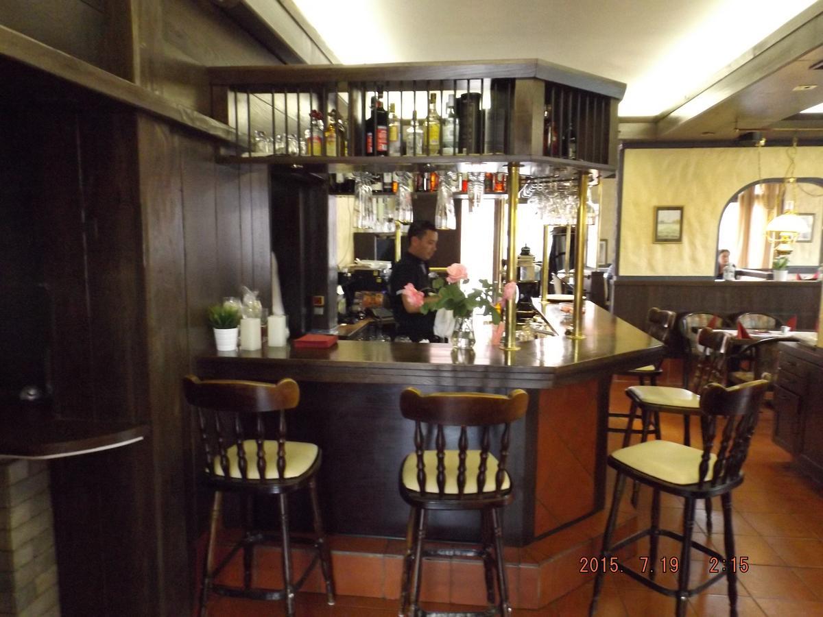 Hotel Ziegenkrug Schweriner Tor Pampow Esterno foto