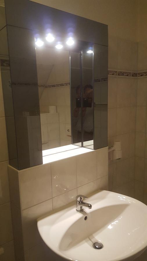 Hotel Ziegenkrug Schweriner Tor Pampow Esterno foto
