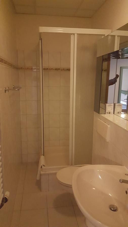 Hotel Ziegenkrug Schweriner Tor Pampow Esterno foto