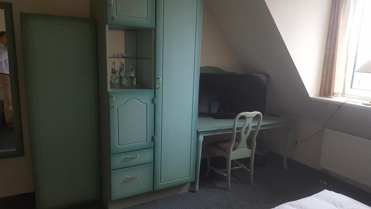 Hotel Ziegenkrug Schweriner Tor Pampow Esterno foto