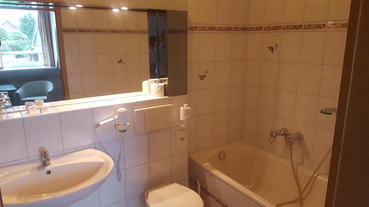 Hotel Ziegenkrug Schweriner Tor Pampow Esterno foto